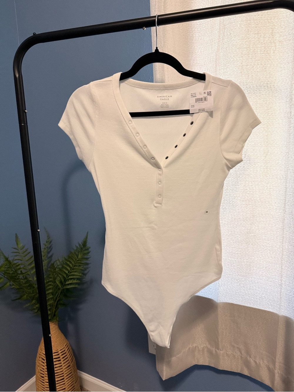 American Eagle Outfitters White Short Sleeve Ribbed Henley Bodysuit